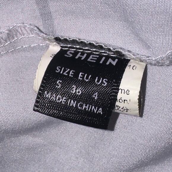 SHEIN Women's Gray and Black long sleeve Plaid Blouse women's Size Small - Picture 6 of 6
